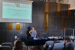 Δευτέρα, 24 Ιουλίου / πρωινή συνεδρία: «Εθνικό Ευρετήριο Άυλης Πολιτιστικής Κληρονομιάς της Ελλάδας. Μια πρώτη γνωριμία». Εισήγηση της Όλιας Πεπεράκη, Αρχαιολόγου,  ΔΙΝΕΠΟΚ.